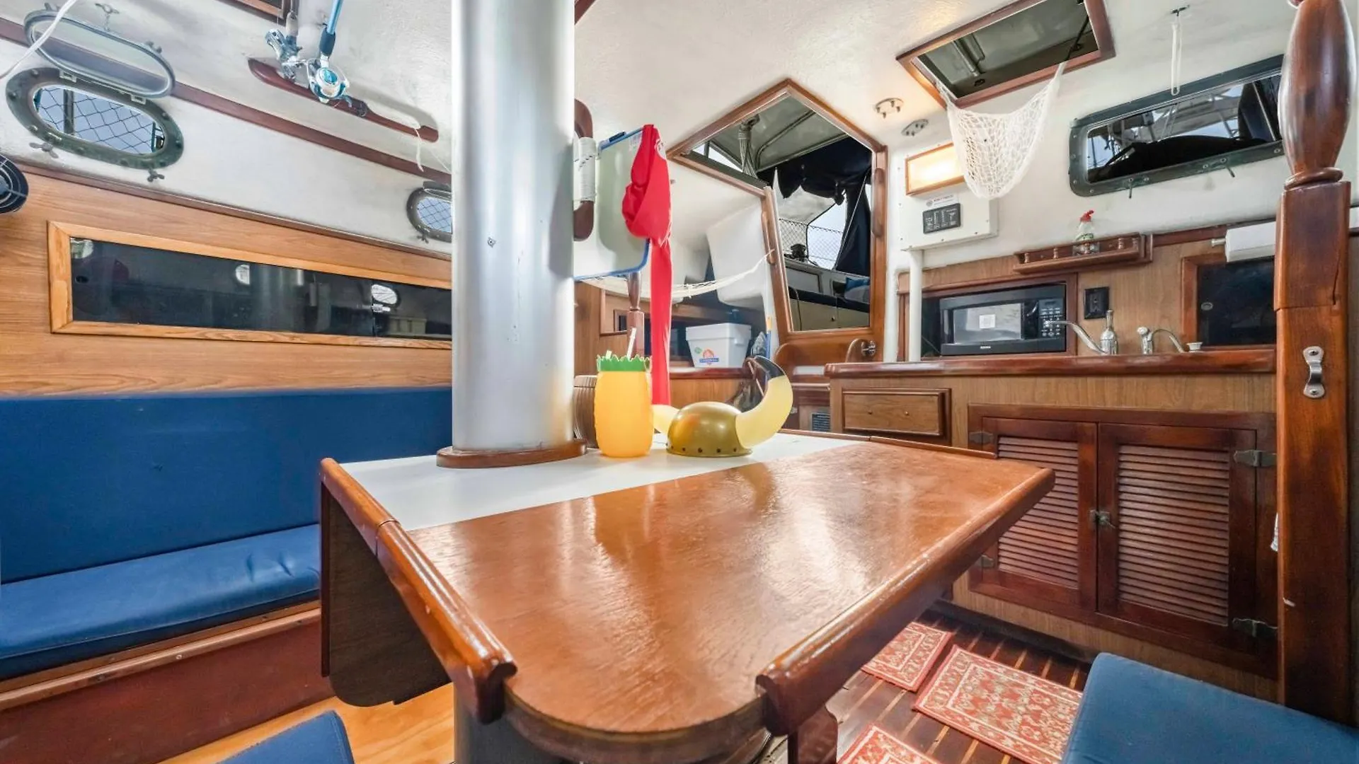 Only You Onboard - Walk To Beach & Downtown Puerto Aventuras Bateau-hôtel